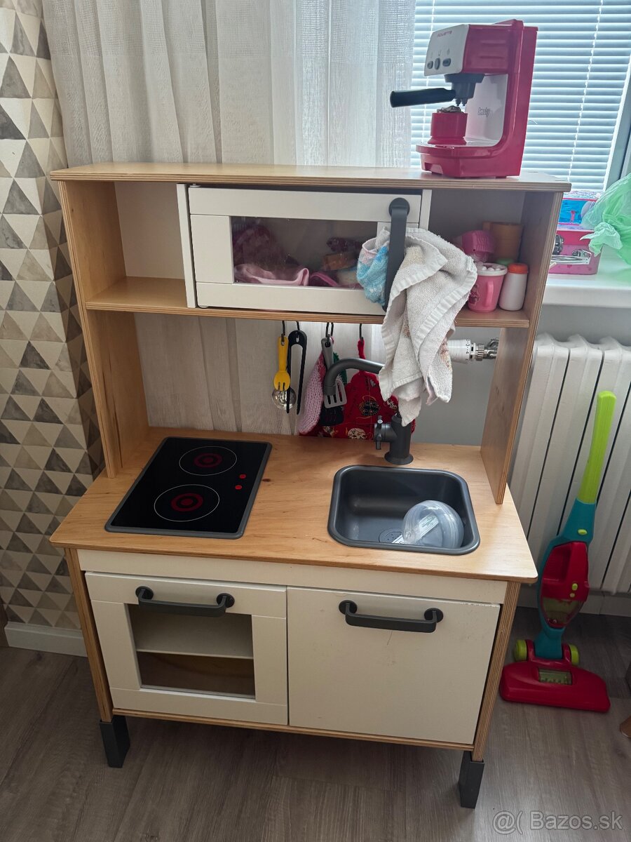 Kuchynka s príslušenstvom - 2