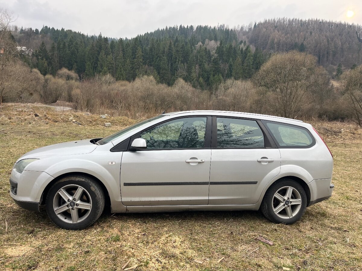 Ford Focus Combi 1.6TDCI - 2