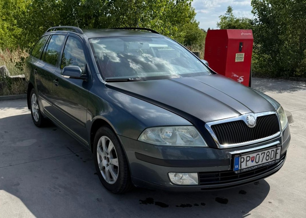 Škoda Octavia ll combi 1.9 Tdi 77kw - 2