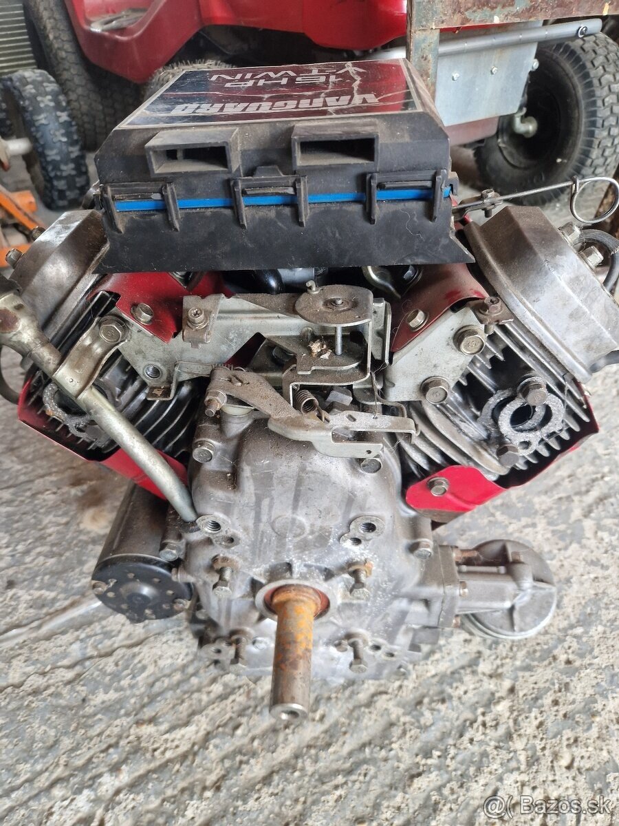 Predám motor Briggs and Stratton 16 hp - 2