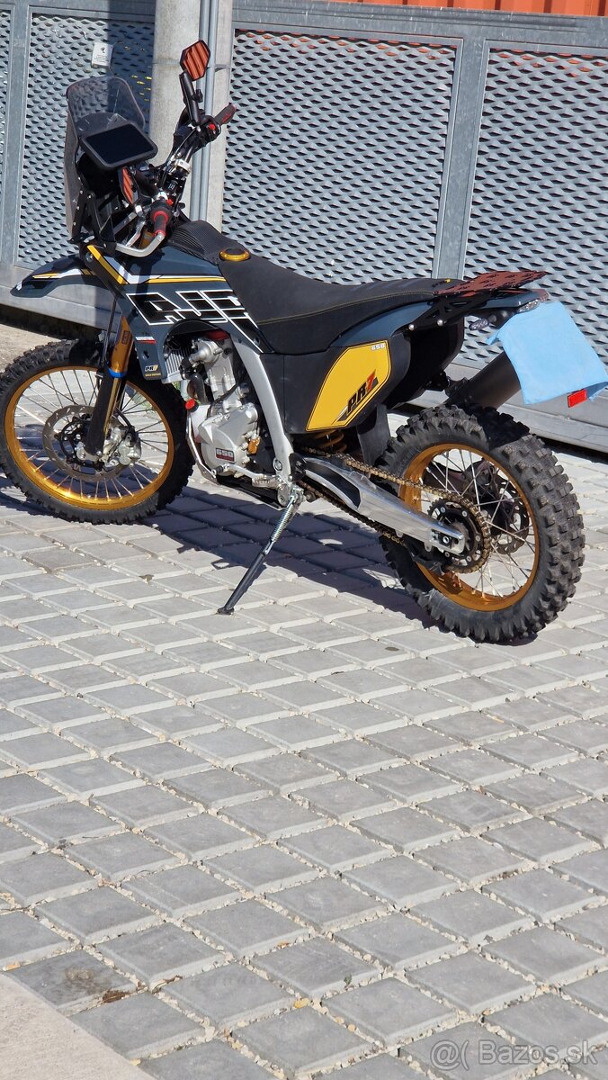 AJP PR7 Gold edition
