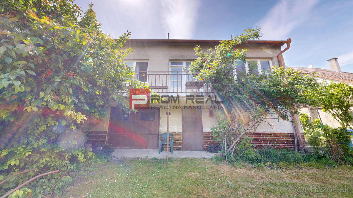 PREDAJ - Rodinný dom v meste Gbely - 2