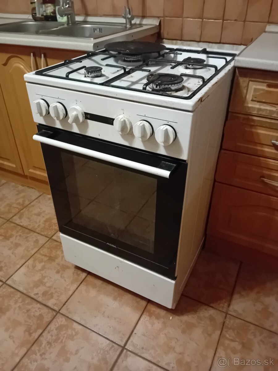 Plynovy sporak s elektrickou rurou - 2