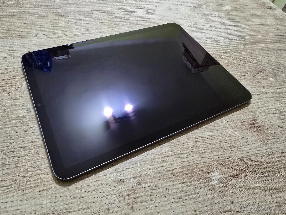 Ipad AIR 5 s procesorom M1 vdaka comu je velmi rychly vhodny - 2