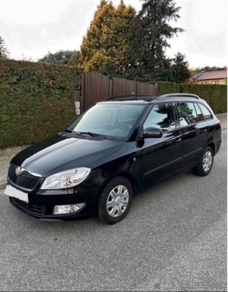 Škoda Fabia 1,2 51KW r.v.2012 145000KM - 2