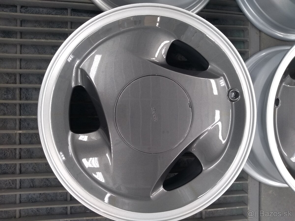 SAAB 900. 4x108 R15 - 2