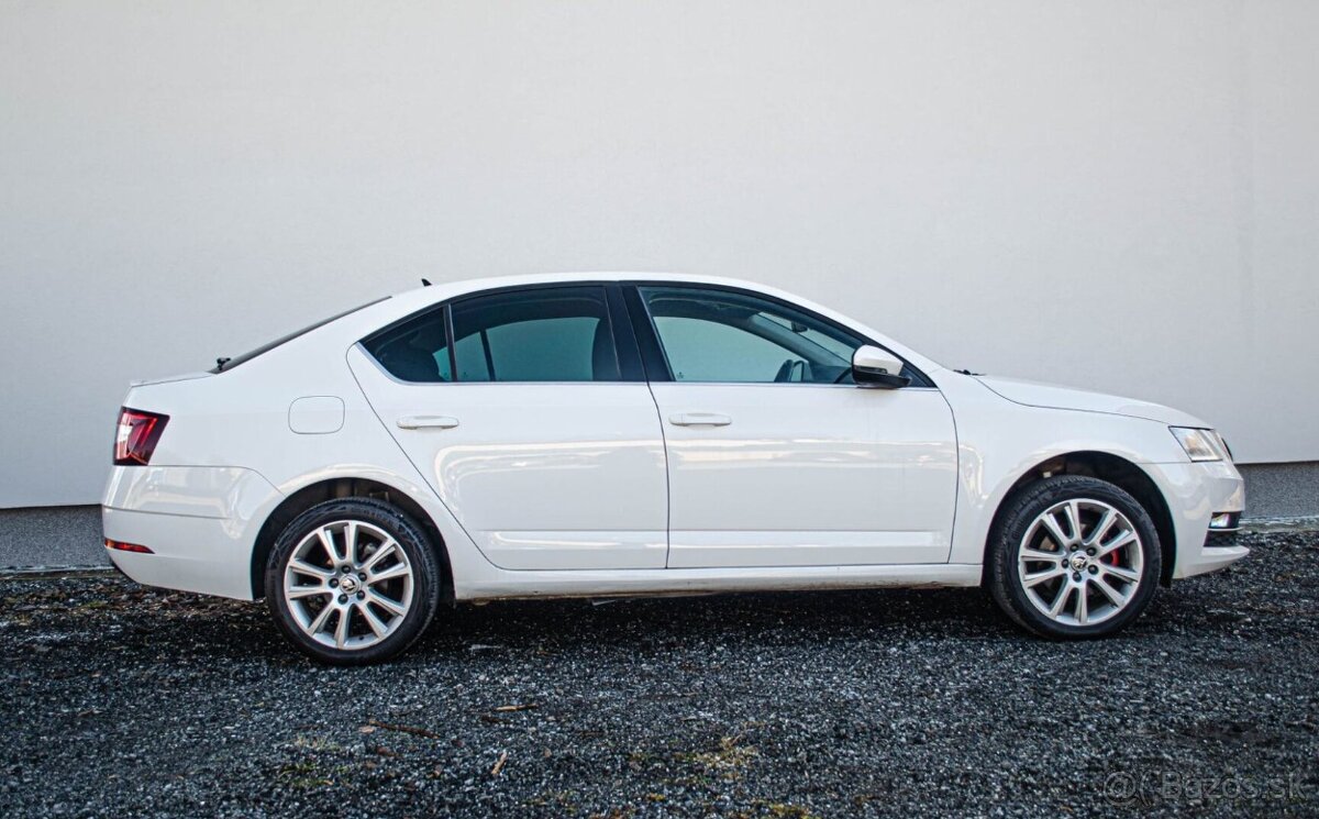 Skoda Octavia 3 2.0 TDI Sedan - 2