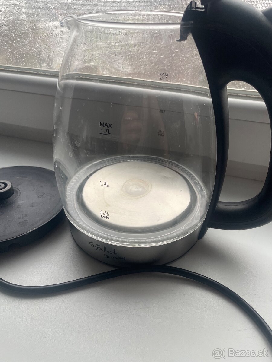 Rýchlovarná kanvica - 2