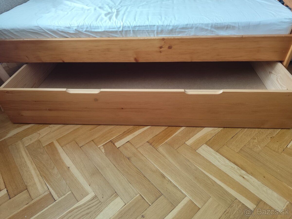 ulozny suplik pod postel - 2