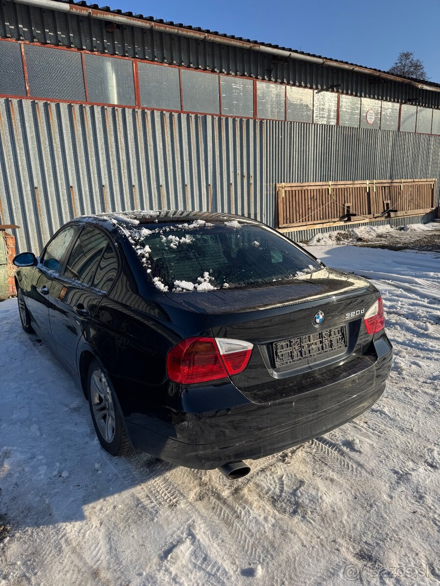 kufor dvere bmw e90 a ine - 2