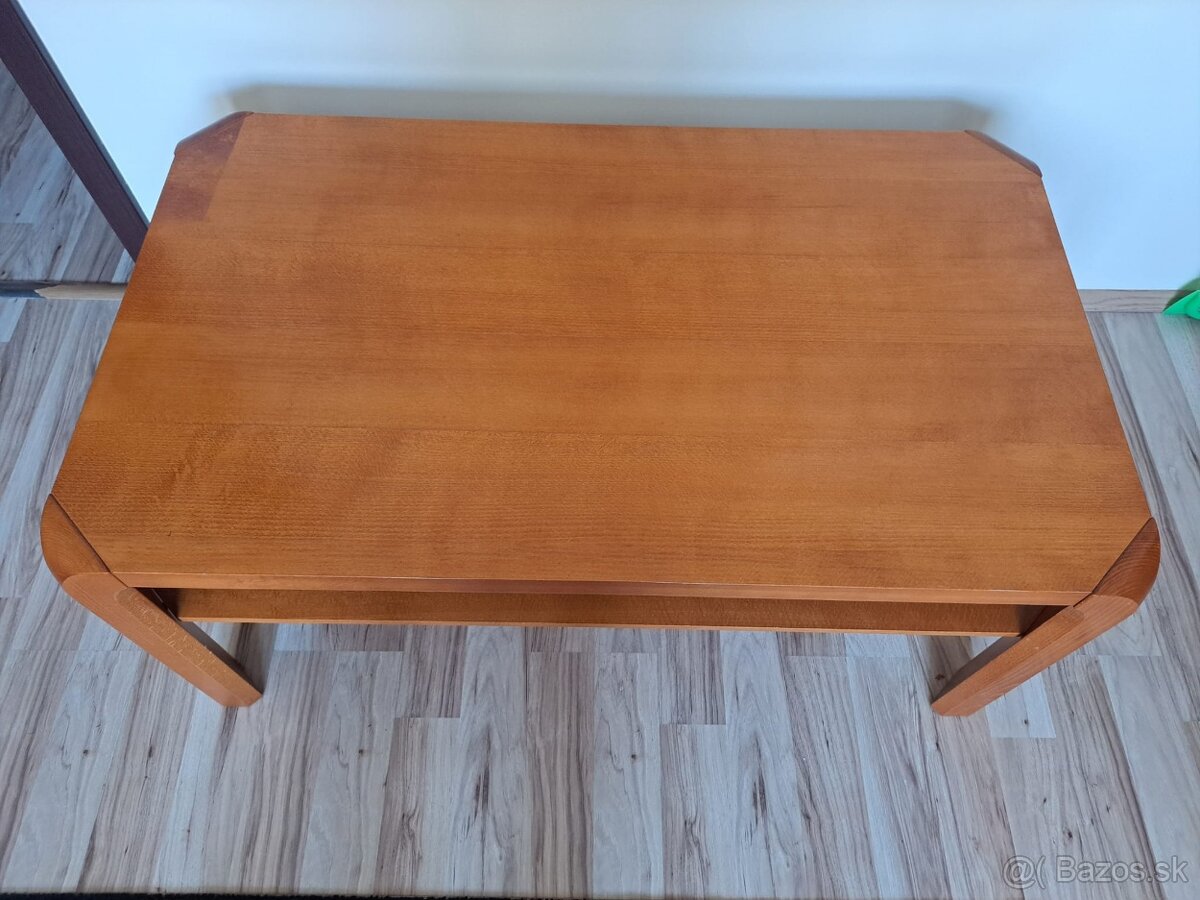 darujem konferenčný stolík - 2