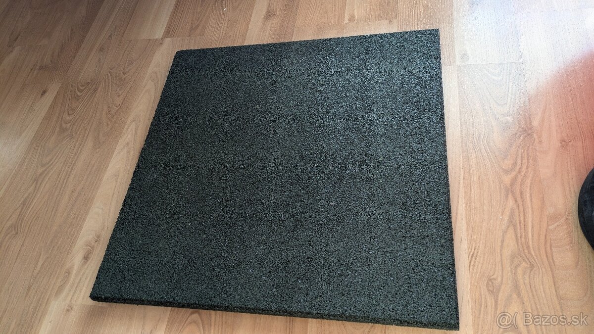 Gumová dlaždica - 2