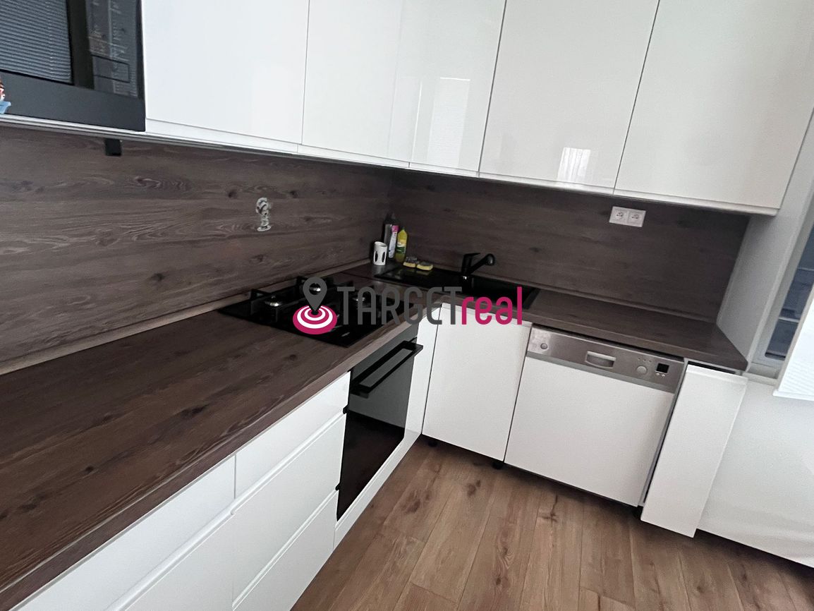 Prenájom 2 izbový byt - 2