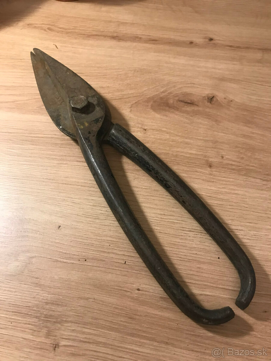 stare noznice na plech - 2