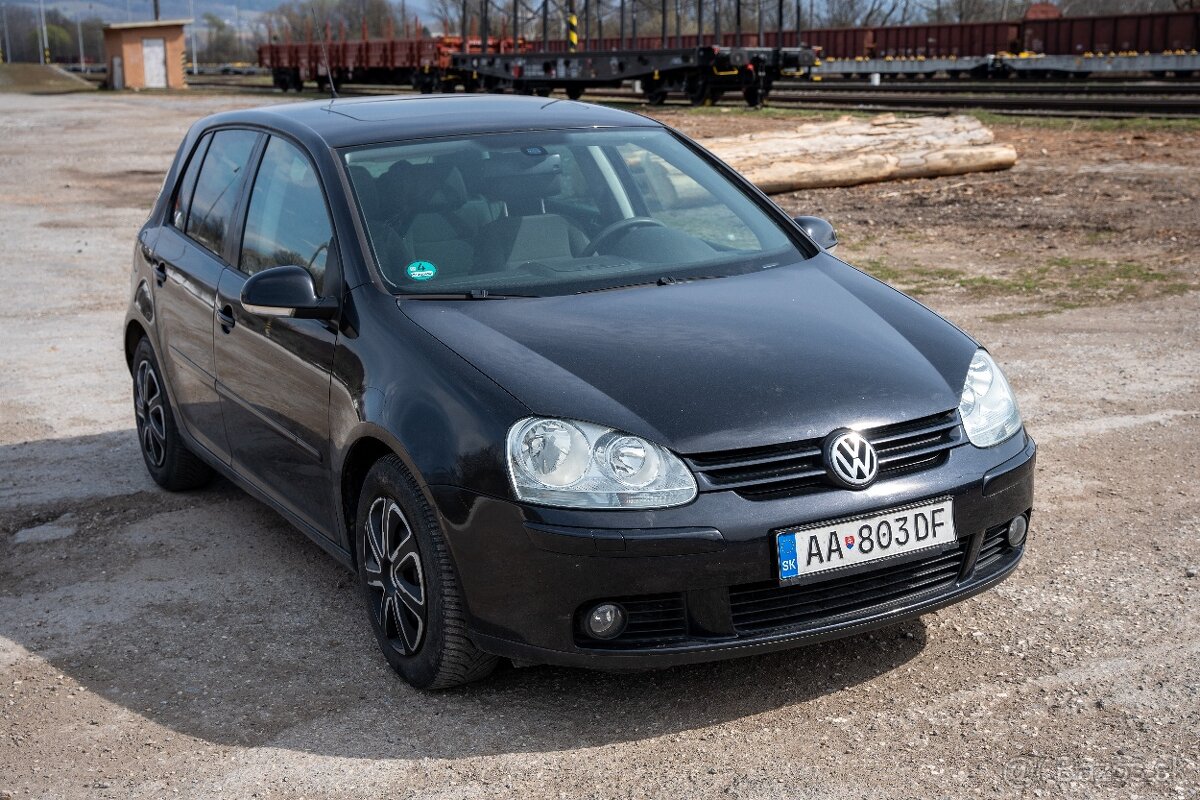 Volkswagen Golf V - 2