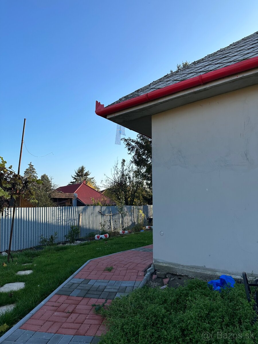 Na predaj rodinný dom v Medveďove - 2