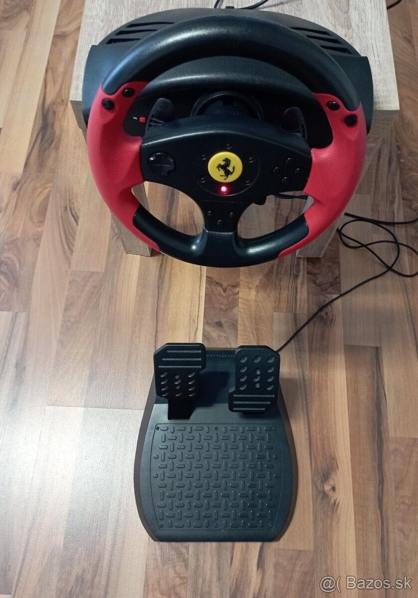 Volant Thrustmaster na PS3 - 2