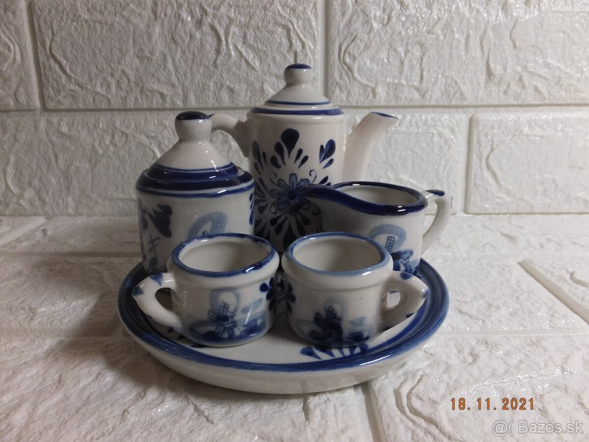 Holandský porcelán, pěkná souprava. - 2