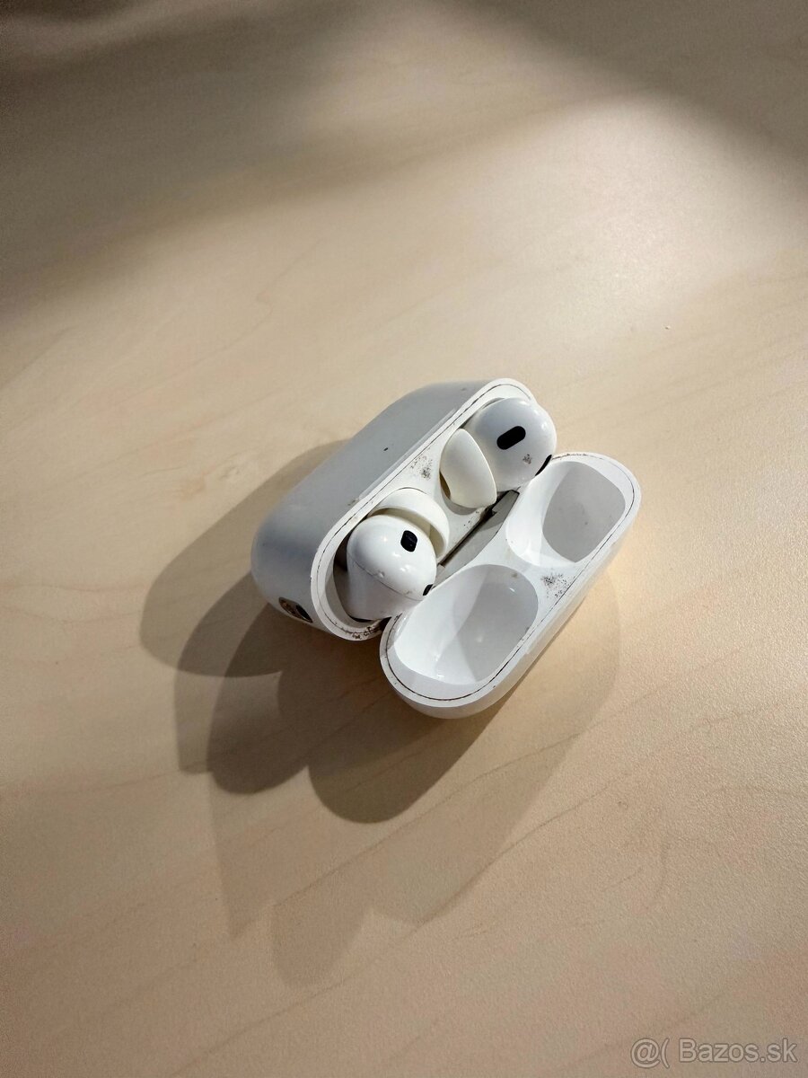 Apple AirPods Pro 2 – dobrý stav, kúpené v Apple Store - 2