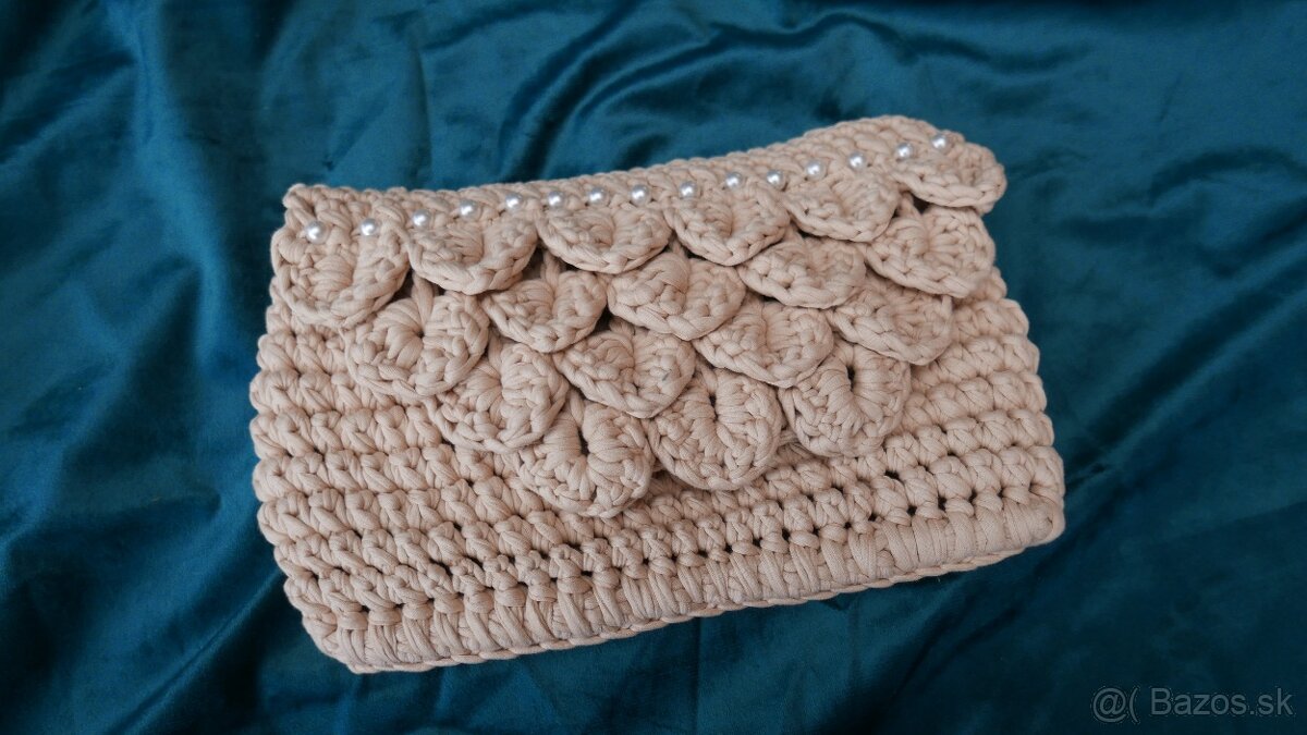 Predám štýlovu háčkovanu kabelku do ruky - 2