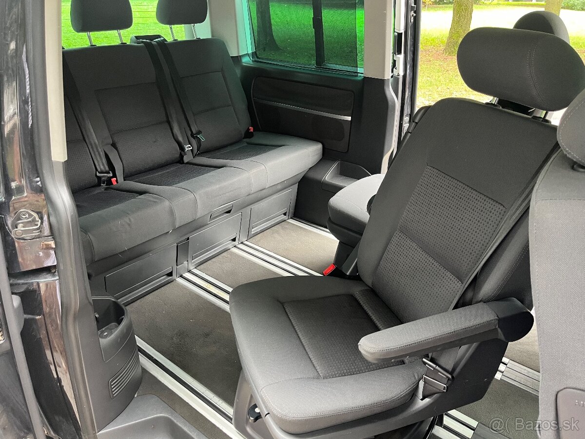 Volkswagen T5 Multivan - 2