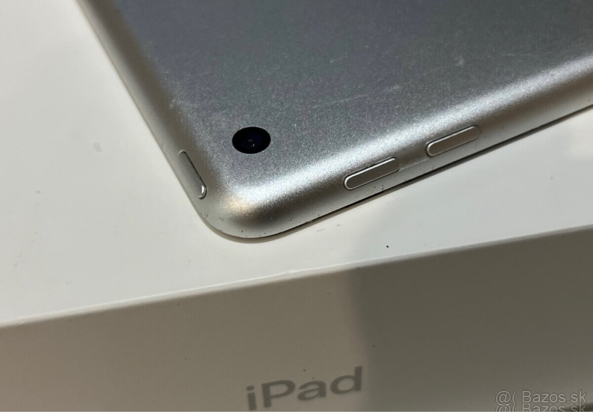 Predám iPad 6. generácie s kapacitou 32 GB - 2