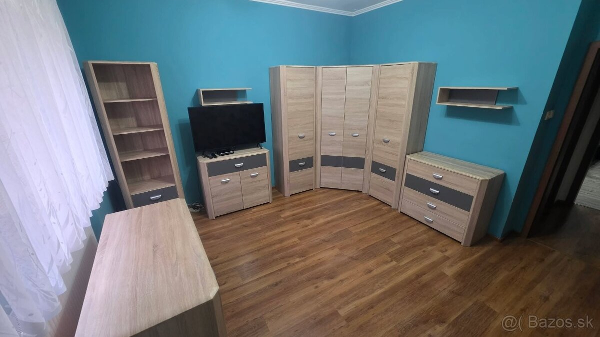 Nábytok do detskej - študentskej izby - 2