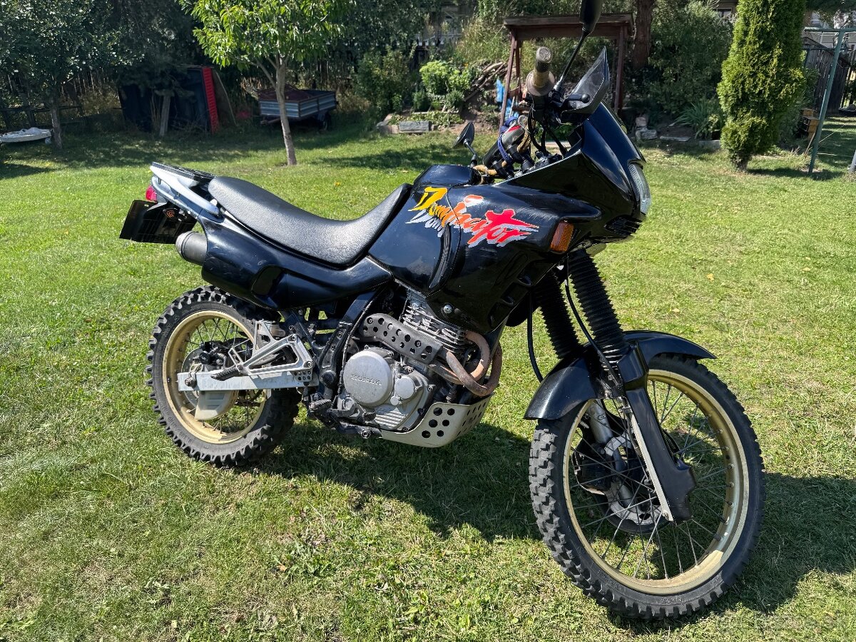 Predám honda dominator 650 - 2