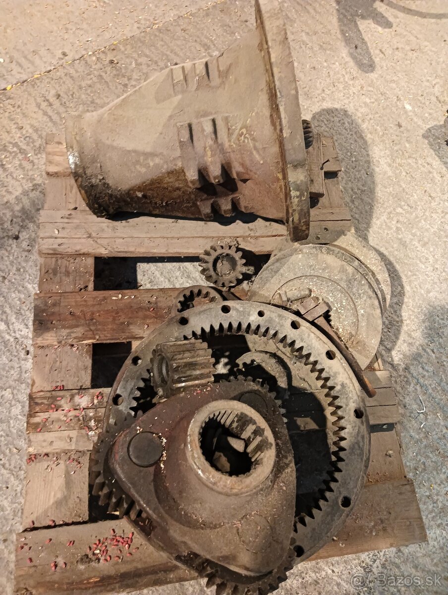 Predám na Zetor crystal 8011 - 2