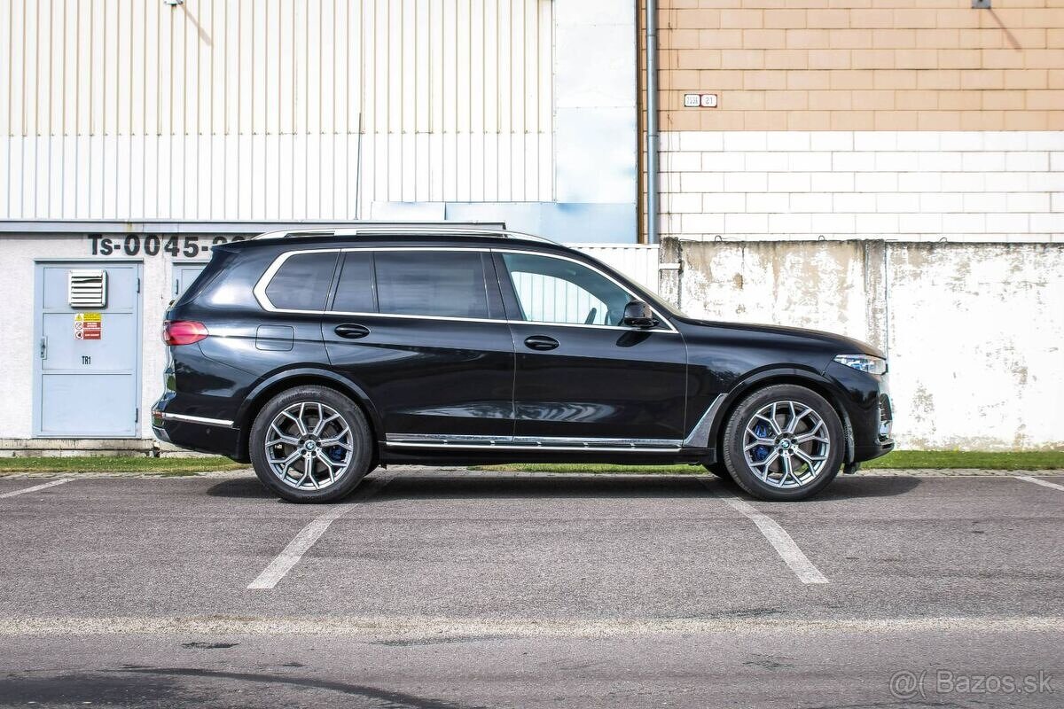 BMW X7 xDrive 40i A/T - 2