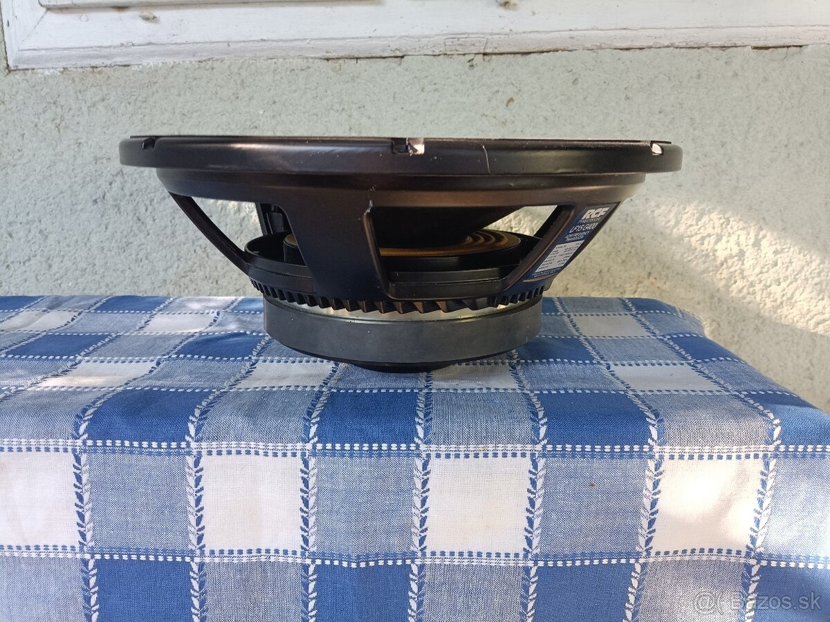 1kus subbass Repro RCF LF15G400 - 2