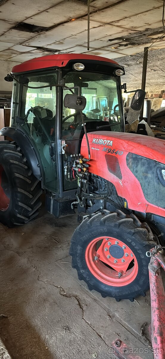 Kubota M9540 Narrow - 2