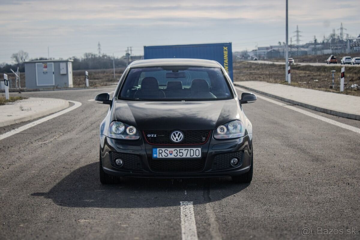 Volkswagen Golf 2.0 FSI GTI Turbo DSG - 2