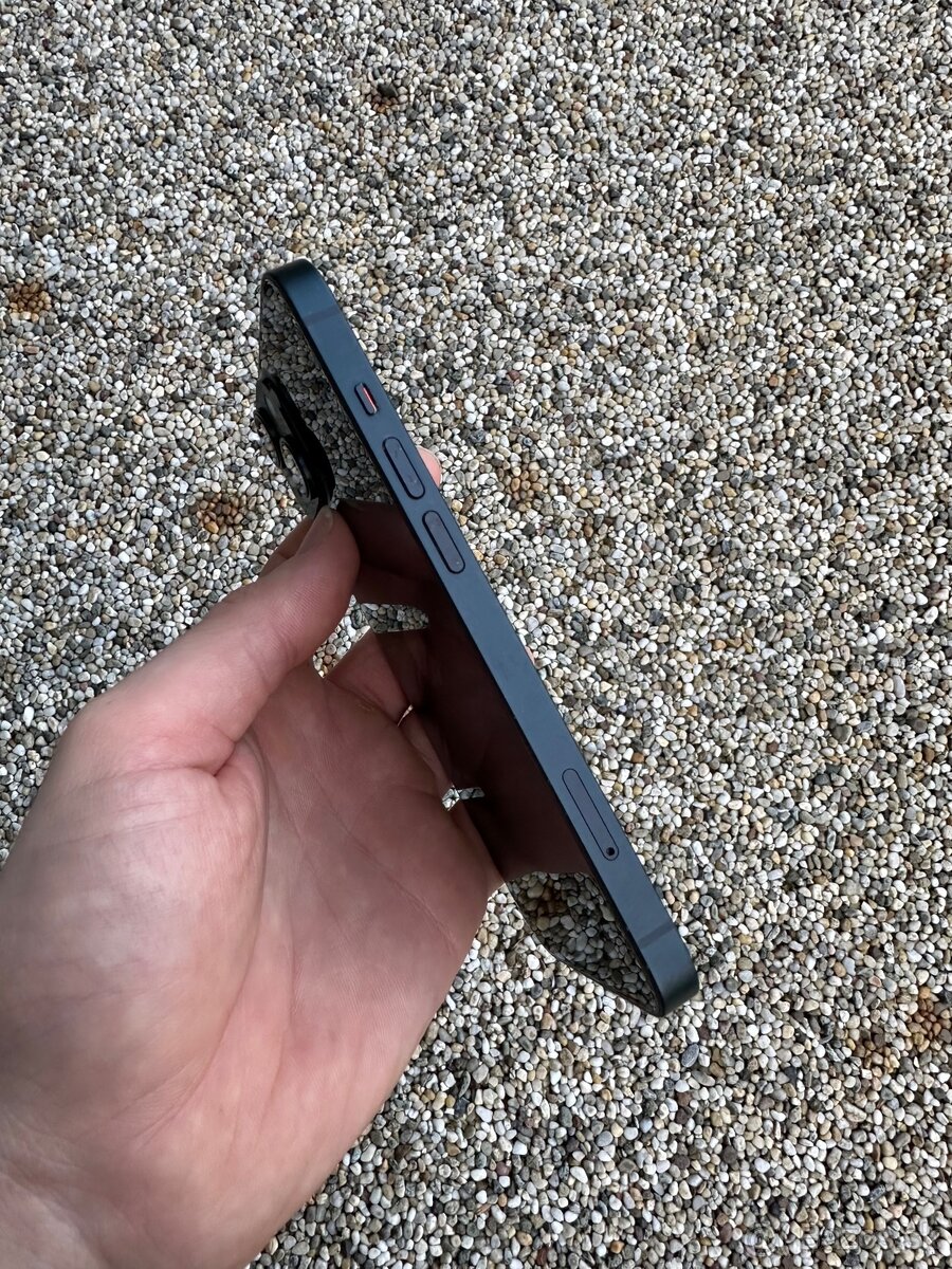 IPhone 14 256GB - baterie 100% - 2