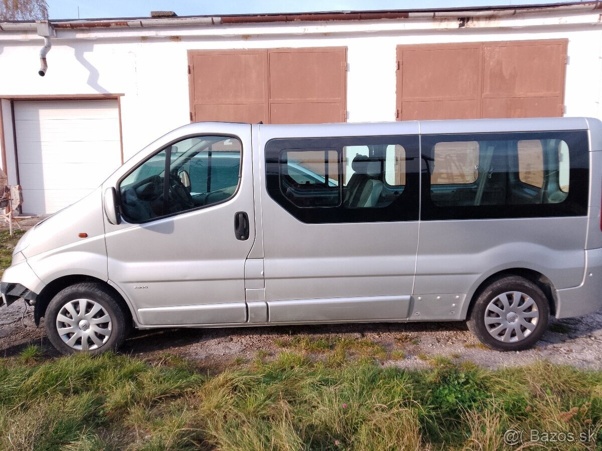 Opel vivaro long 2,0dci - 2