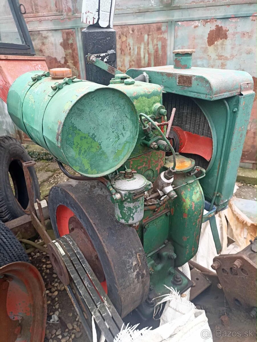 Traktory Svoboda 15 - 2