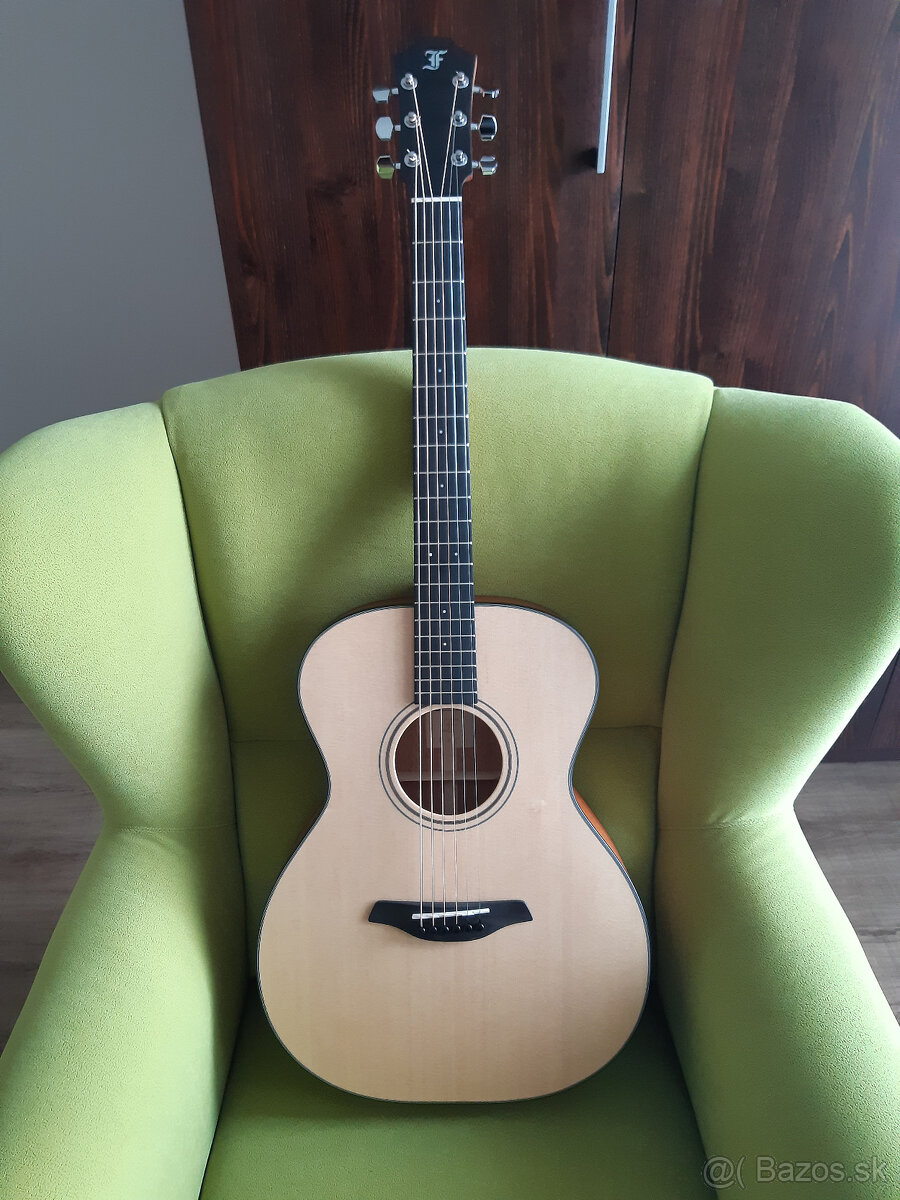 Akusticka gitara Furch - 2