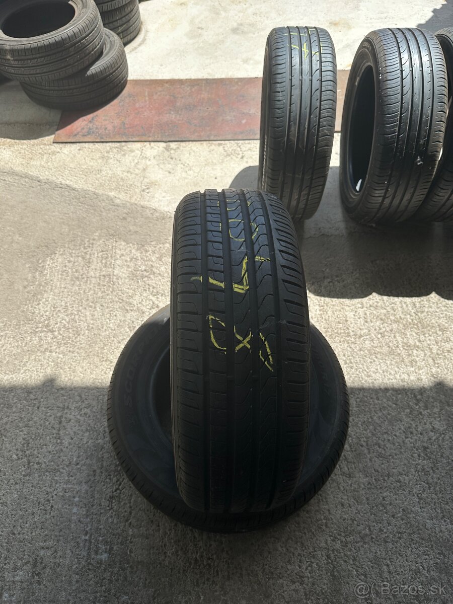 235/60 R17 - 2