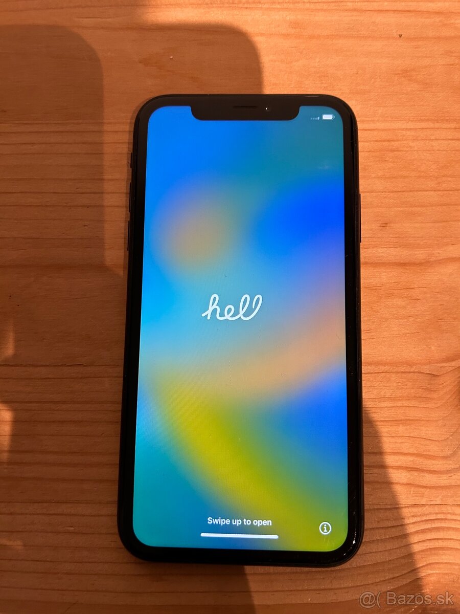 Apple iPhone XR 64GB Black - 2