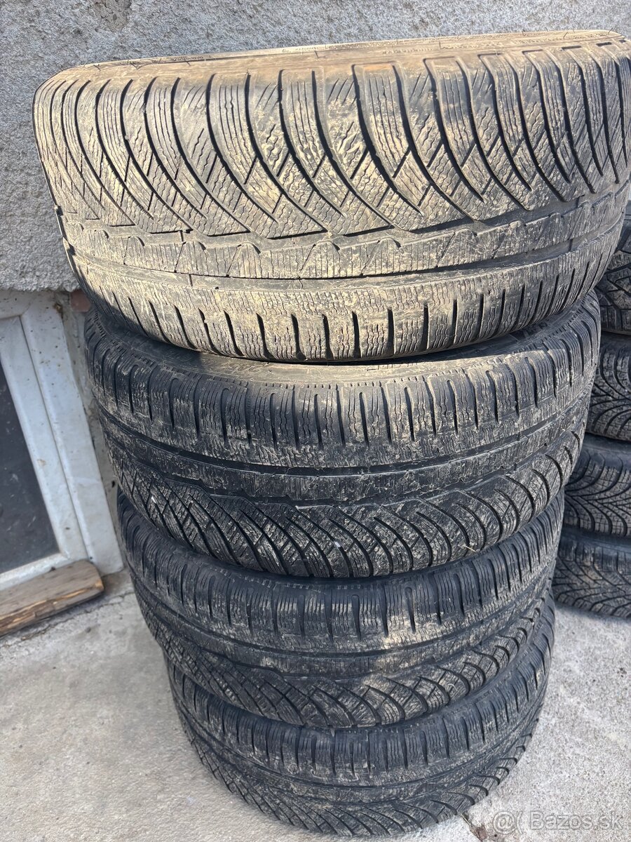 Predám pneu Michelin alpin 245/45 r18 - 2