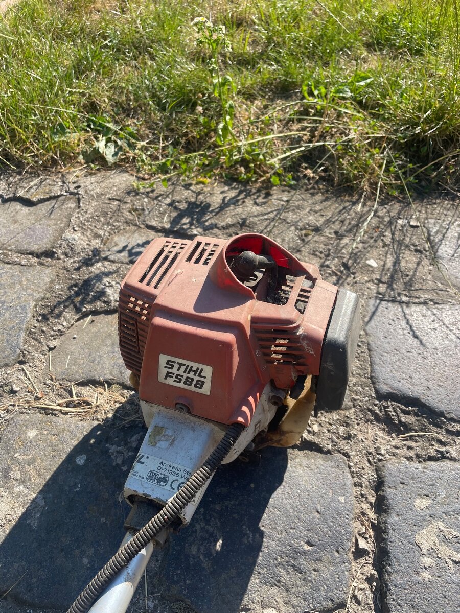 Krovinorez Stihl FS88 - 2