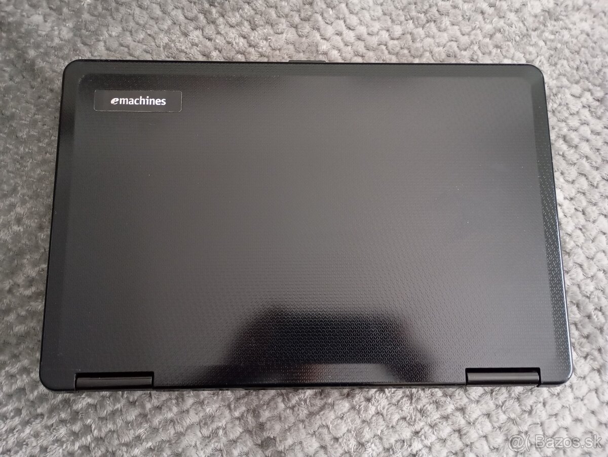 predám na diely/doskladanie ACER EMACHINES E725 - 2