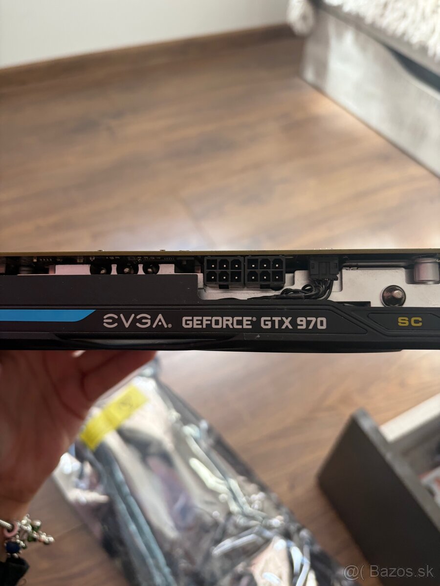 Grafická karta EVGA - 2