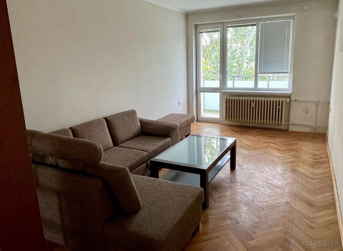 Predaj 3 izbového bytu Bratislava - 2