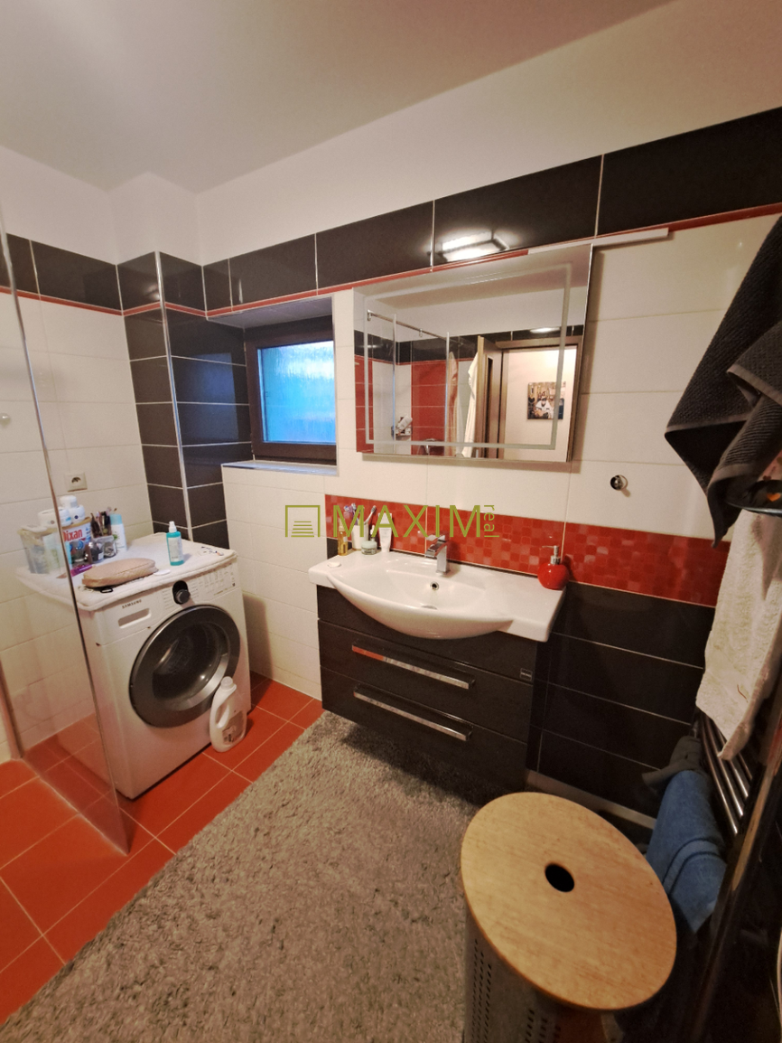 Rodinný dom v Štitároch s krásnym výhľadom - 2