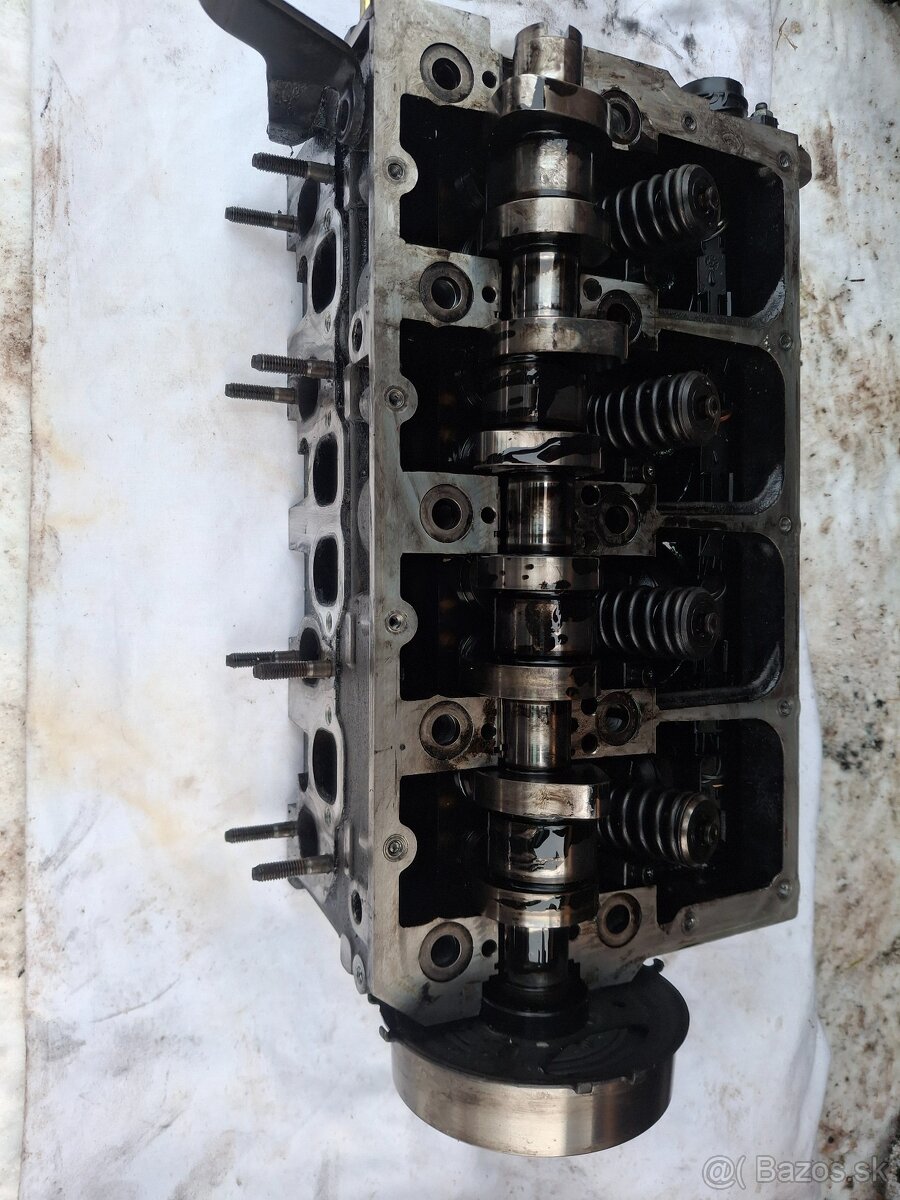 Hlava motora + Vstrekovače PD 1.9tdi 85kw - 2