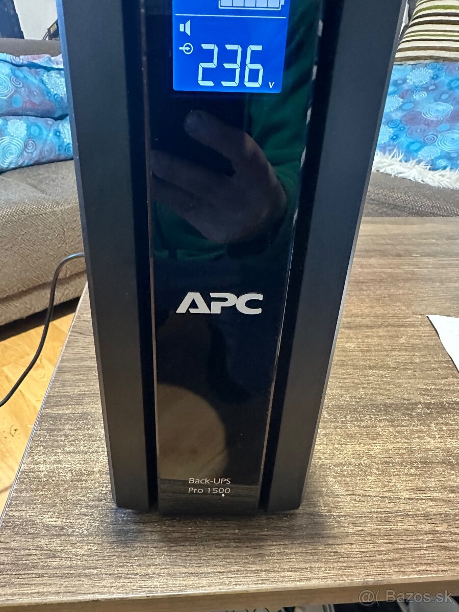 APC Back-UPS PRO 1500 - 2