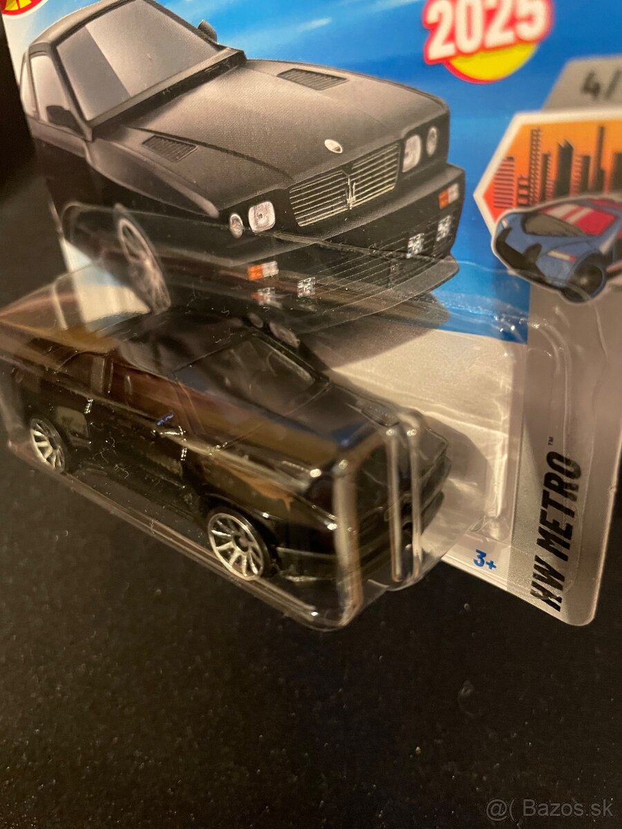 HotWheels Maserati Shamal - 2