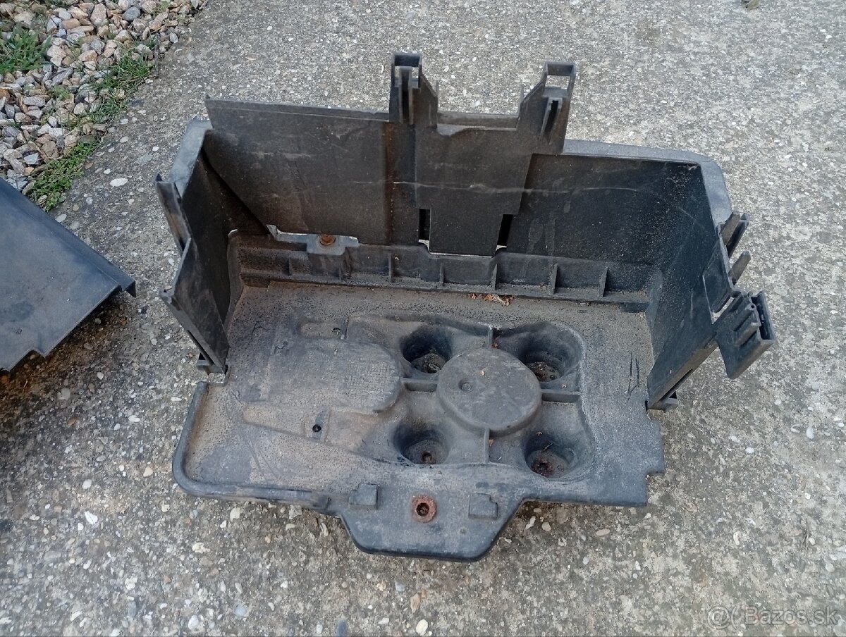 kryt batérie Volkswagen golf 4 - 2