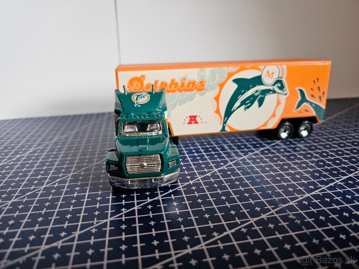 Matchbox Convoy Dolphins - 2